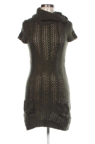 Рокля Yessica, Размер S, Цвят Зелен, Цена 3,06 €