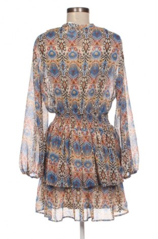 Рокля Zara, Размер M, Цвят Многоцветен, Цена 8,69 €