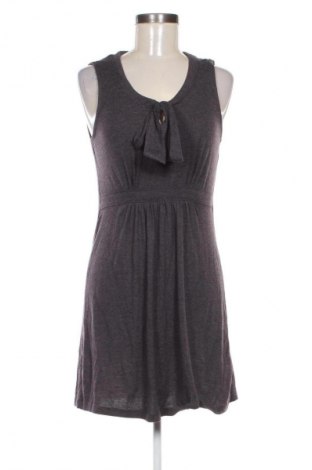 Sukienka Zero, Rozmiar M, Kolor Fioletowy, Cena 26,79 zł