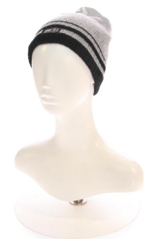 Hut X-Mail, Farbe Mehrfarbig, Preis 5,99 €