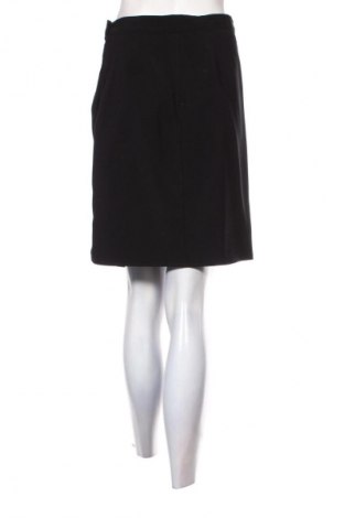 Пола Unbranded, Размер S, Цвят Черен, Цена 2,04 €