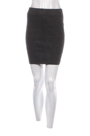 Φούστα CFL Colors for life, Μέγεθος S, Χρώμα Γκρί, Τιμή 1,99 €