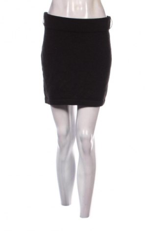 Sukně Hema, Velikost S, Barva Černá, Cena  49,00 Kč