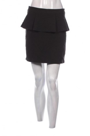 Пола Pieces, Размер M, Цвят Черен, Цена 2,04 €