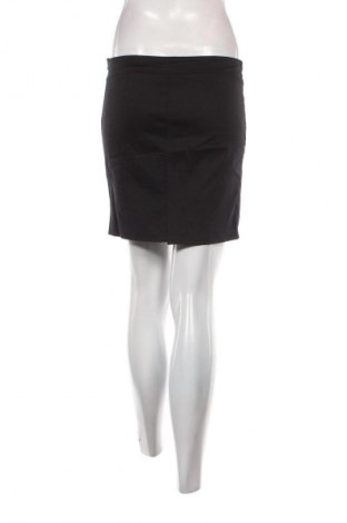 Пола Terranova, Размер S, Цвят Черен, Цена 2,55 €