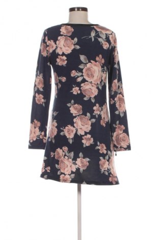 Šaty  Unbranded, Velikost M, Barva Vícebarevné, Cena  359,00 Kč