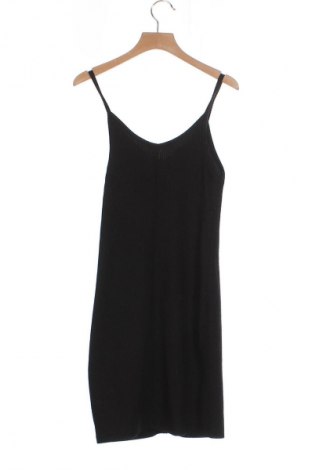 Φόρεμα Bershka, Μέγεθος XS, Χρώμα Μαύρο, Τιμή 19,99 €