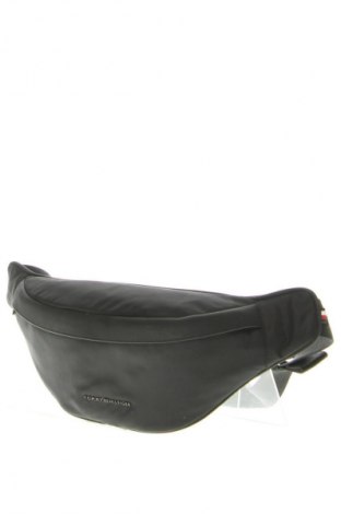 Deréktáska Tommy Hilfiger, Szín Fekete, Ár 10 579 Ft