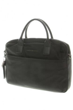 Taška pro notebook  Tommy Hilfiger, Barva Černá, Cena  1 649,00 Kč