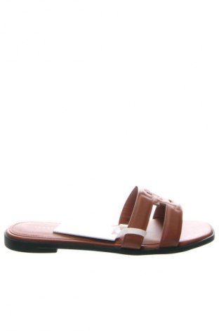 Papuci Tommy Hilfiger, Mărime 39, Culoare Maro, Preț 342,99 Lei, #134843759