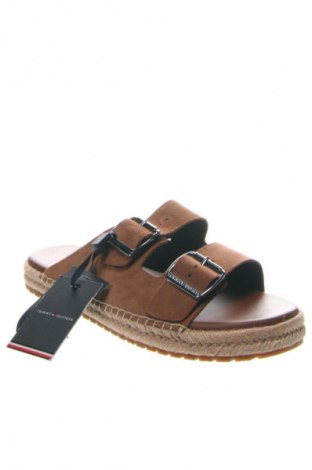 Japonki Tommy Hilfiger, Rozmiar 43, Kolor Brązowy, Cena 452,99 zł