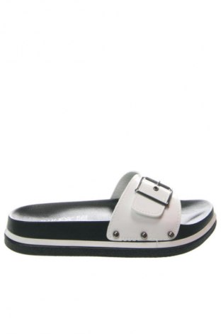 Чехли Unbranded, Размер 39, Цвят Бял, Цена 18,40 €