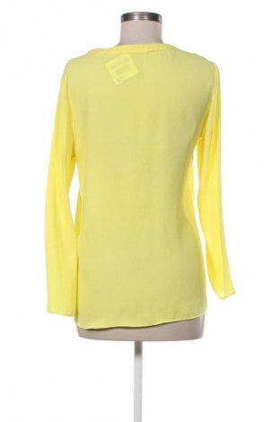 Bluzka damska Atmosphere, Rozmiar M, Kolor Żółty, Cena 51,39 zł