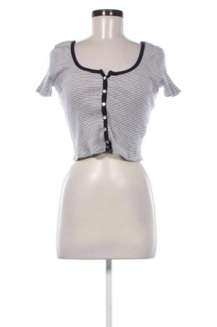 Дамска блуза Bershka, Размер L, Цвят Многоцветен, Цена 4,60 €