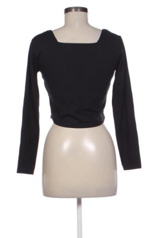 Dámská halenka Danskin, Velikost M, Barva Černá, Cena  49,00 Kč