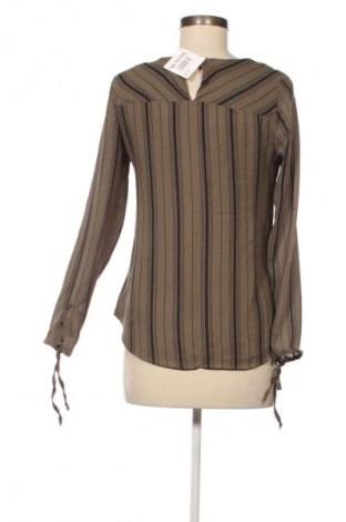 Dámska blúza Excup, Veľkosť M, Farba Viacfarebná, Cena  1,95 €