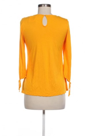 Dámská halenka F&F, Velikost M, Barva Oranžová, Cena  255,00 Kč