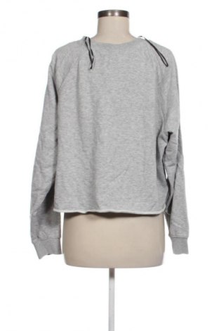 Дамска блуза H&M Divided, Размер L, Цвят Сив, Цена 4,09 €