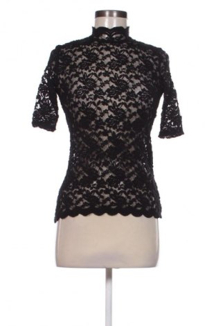 Дамска блуза LC Waikiki, Размер M, Цвят Черен, Цена 5,00 €