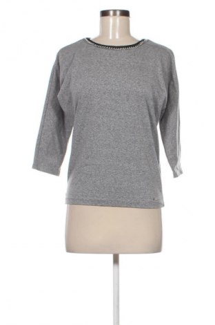 Dámská halenka Mohito, Velikost XS, Barva Vícebarevné, Cena  99,00 Kč