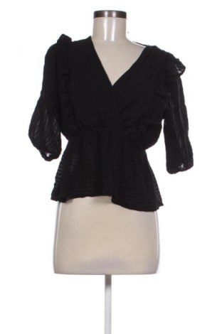 Дамска блуза ONLY, Размер L, Цвят Черен, Цена 2,04 €