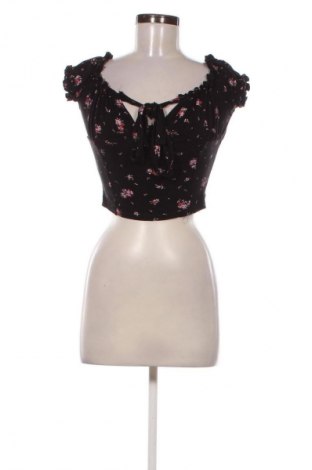 Дамска блуза Pretty Little Thing, Размер S, Цвят Многоцветен, Цена 4,60 €