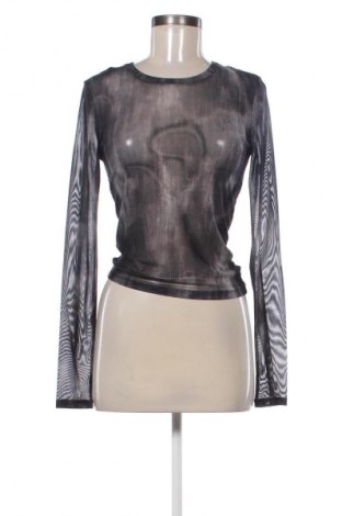 Dámská halenka Pull&Bear, Velikost M, Barva Vícebarevné, Cena  49,00 Kč