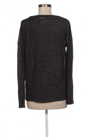 Dámská halenka Q/S by S.Oliver, Velikost M, Barva Černá, Cena  49,00 Kč