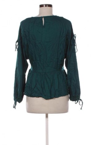 Дамска блуза Reserved, Размер XS, Цвят Зелен, Цена 4,80 €