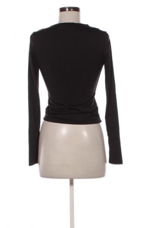 Дамска блуза Stradivarius, Размер XS, Цвят Черен, Цена 3,57 €