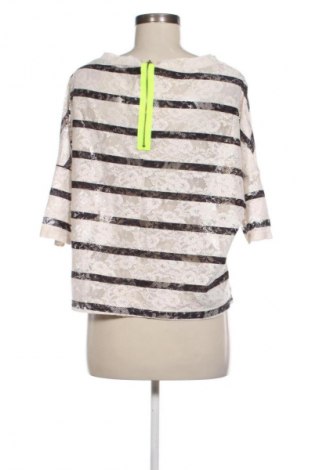 Dámská halenka Tezenis, Velikost S, Barva Vícebarevné, Cena  241,00 Kč