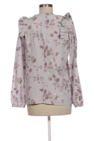 Дамска блуза Unbranded, Размер M, Цвят Многоцветен, Цена 2,04 €
