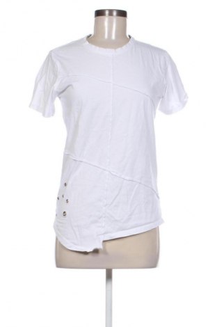 Дамска блуза Unbranded, Размер M, Цвят Бял, Цена 5,11 €