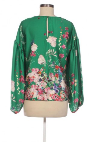 Дамска блуза Unbranded, Размер S, Цвят Многоцветен, Цена 15,57 €