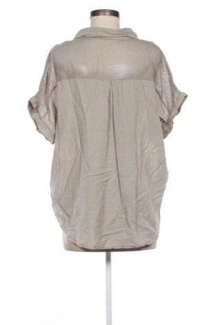 Дамска блуза Unbranded, Размер XXL, Цвят Бежов, Цена 9,20 €