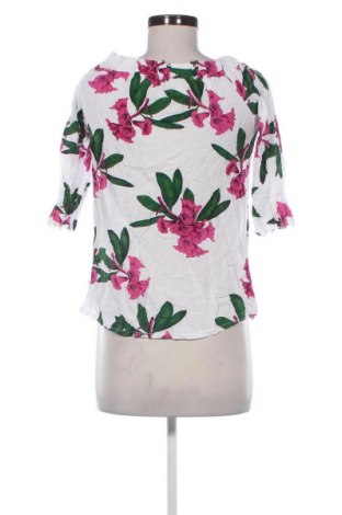 Дамска блуза Unbranded, Размер L, Цвят Многоцветен, Цена 1,87 €