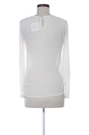 Γυναικεία μπλούζα United Colors Of Benetton, Μέγεθος XL, Χρώμα Εκρού, Τιμή 6,99 €