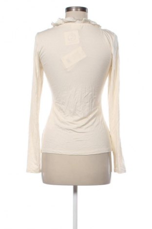 Dámská halenka VILA, Velikost M, Barva Krémová, Cena  685,00 Kč