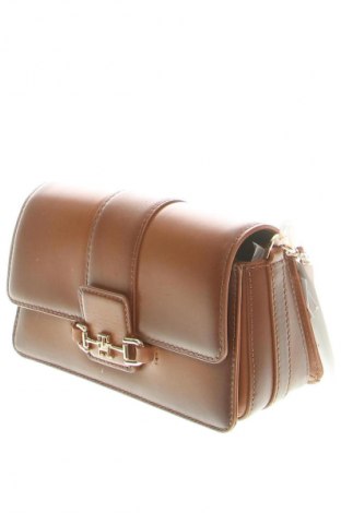 Дамска чанта Tommy Hilfiger, Цвят Кафяв, Цена 70,55 €