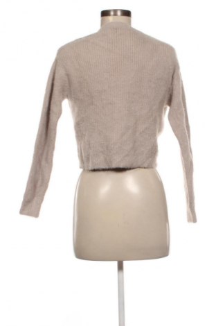 Дамска жилетка Bershka, Размер XS, Цвят Бежов, Цена 7,66 €