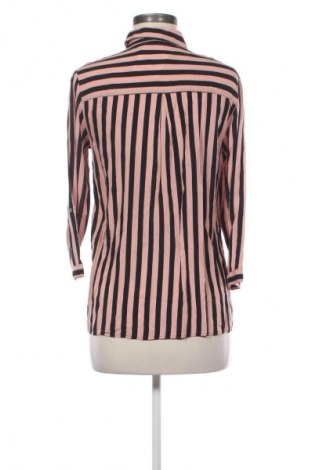 Γυναικείο πουκάμισο Stradivarius, Μέγεθος S, Χρώμα Πολύχρωμο, Τιμή 1,99 €