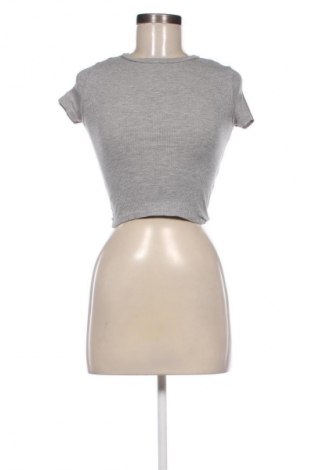 Γυναικείο t-shirt H&M Divided, Μέγεθος XS, Χρώμα Γκρί, Τιμή 2,99 €
