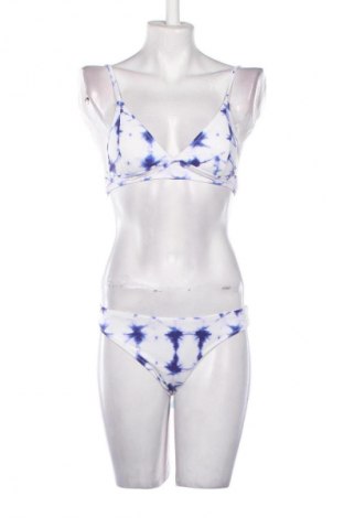 Дамски бански Cupshe, Размер M, Цвят Многоцветен, Цена 8,69 €