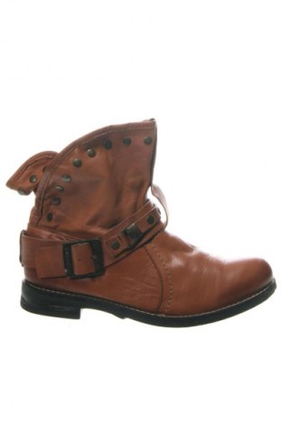 Дамски боти Buffalo, Размер 40, Цвят Кафяв, Цена 28,90 €