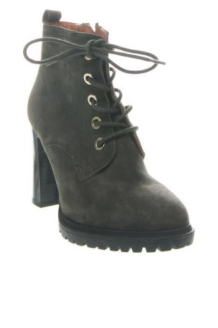 Дамски боти Caprice, Размер 38, Цвят Зелен, Цена 55,50 €