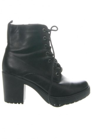 Дамски боти Graceland, Размер 39, Цвят Черен, Цена 21,47 €