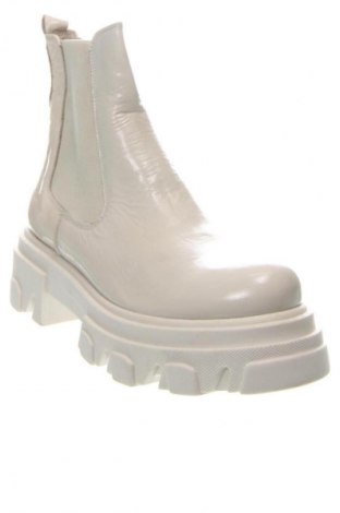 Дамски боти Inuovo, Размер 41, Цвят Екрю, Цена 44,99 €