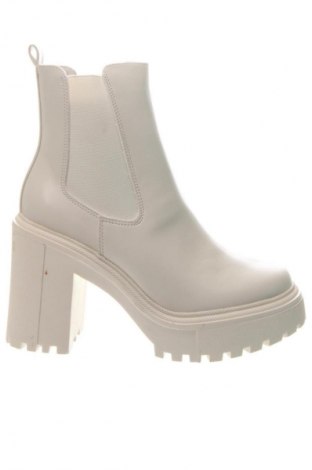 Дамски боти Madden Girl, Размер 37, Цвят Екрю, Цена 44,48 €