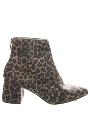 Дамски боти NOVITA, Размер 38, Цвят Многоцветен, Цена 18,91 €