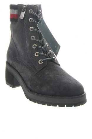 Дамски боти Tommy Hilfiger, Размер 40, Цвят Черен, Цена 72,57 €